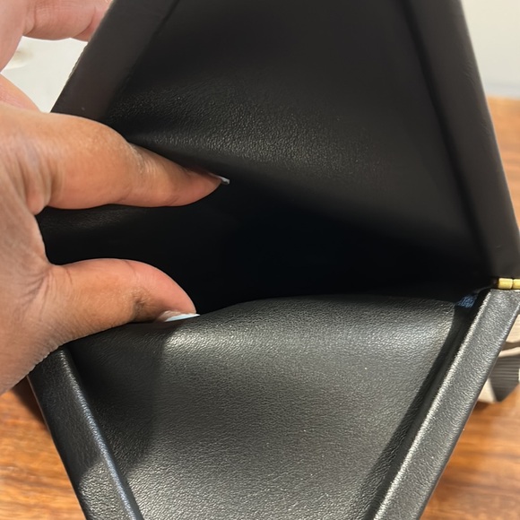 Got Zebra print clutch! - Picture 3 of 17